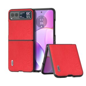 Capa Motorola Razr 40 – Textura Madeira Vermelho